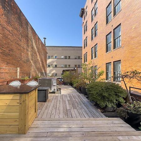 The Historic Lyric Penthouse With Private Rooftop Cincinnati Exteriör bild