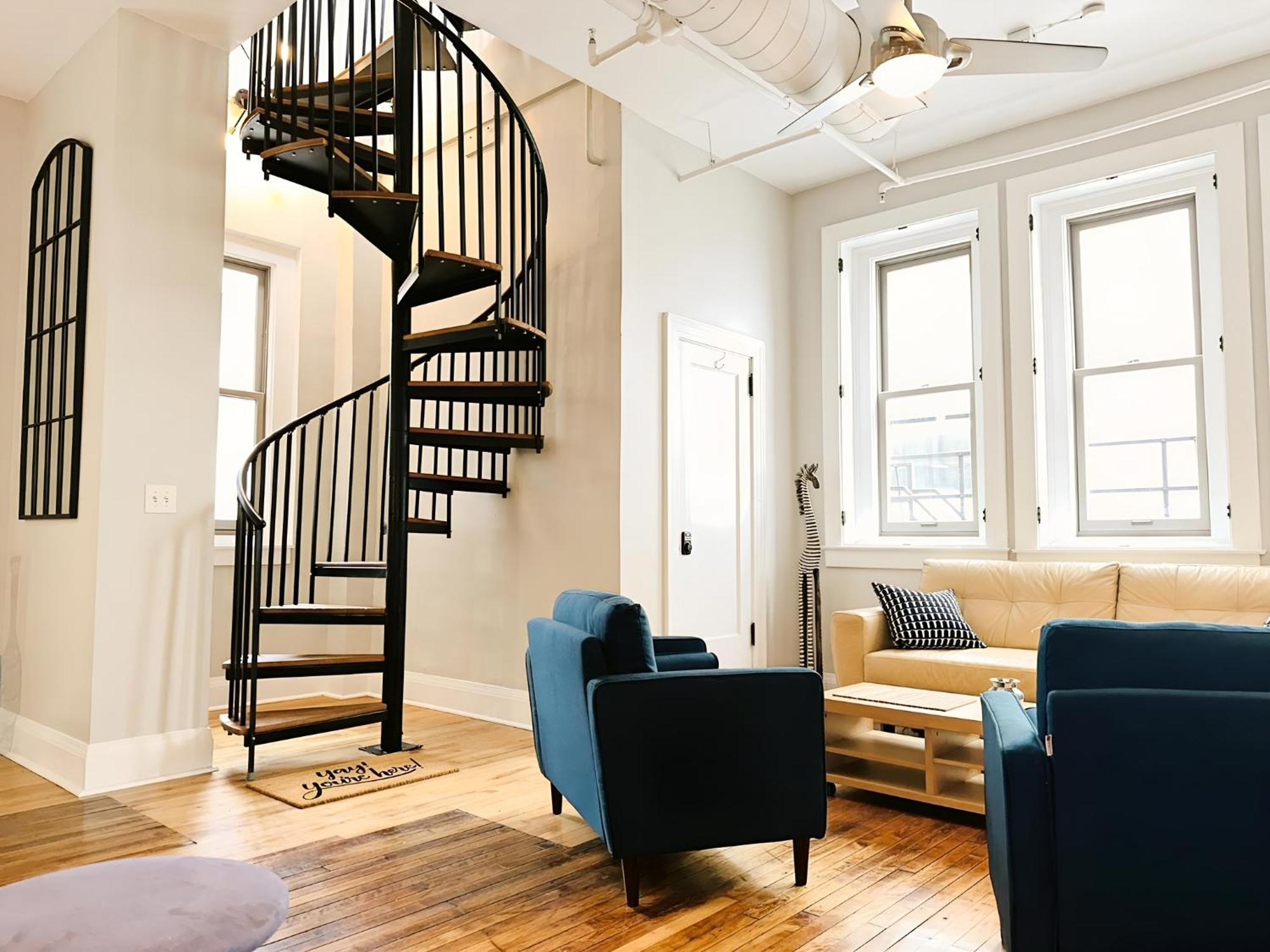 The Historic Lyric Penthouse With Private Rooftop Cincinnati Exteriör bild