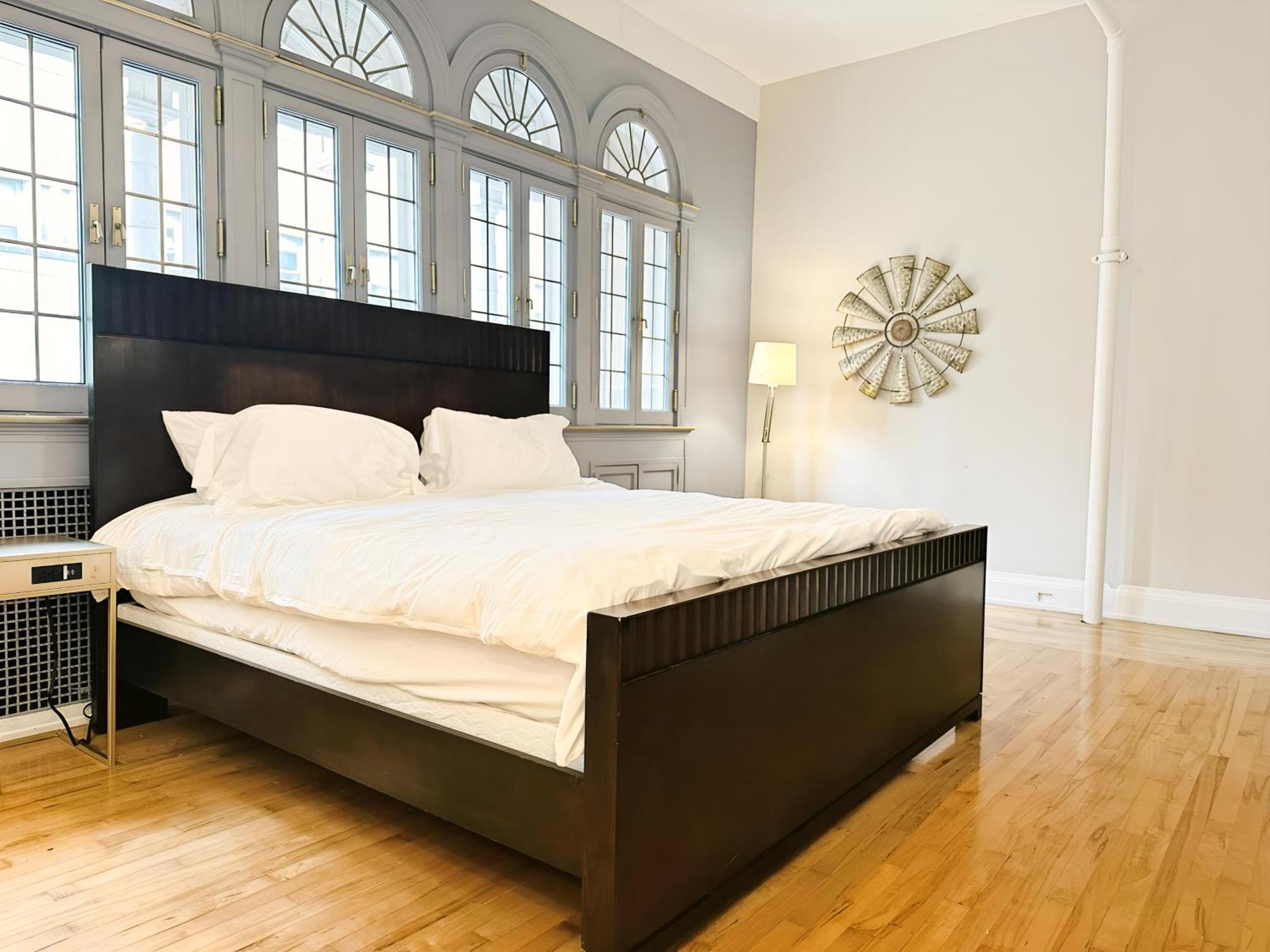 The Historic Lyric Penthouse With Private Rooftop Cincinnati Exteriör bild