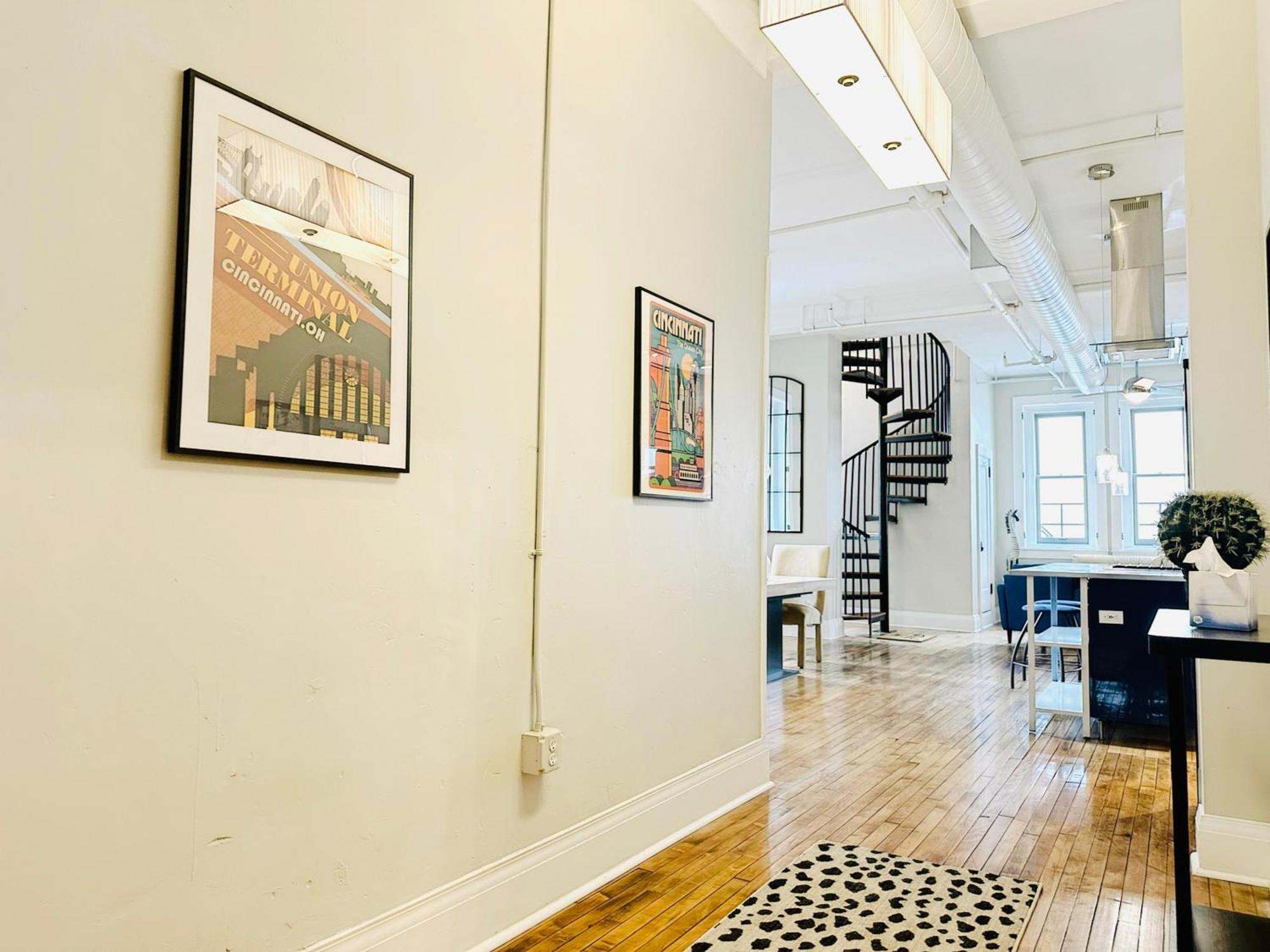 The Historic Lyric Penthouse With Private Rooftop Cincinnati Exteriör bild