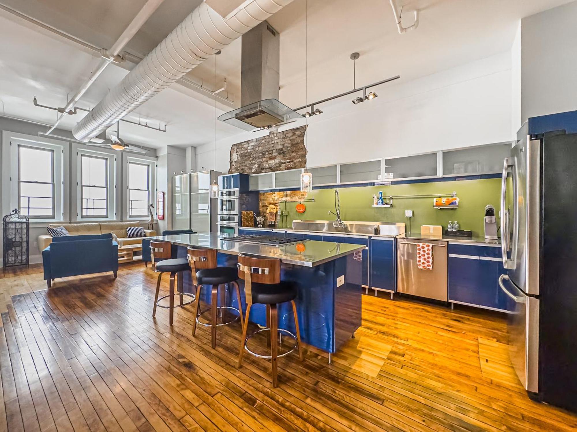 The Historic Lyric Penthouse With Private Rooftop Cincinnati Exteriör bild